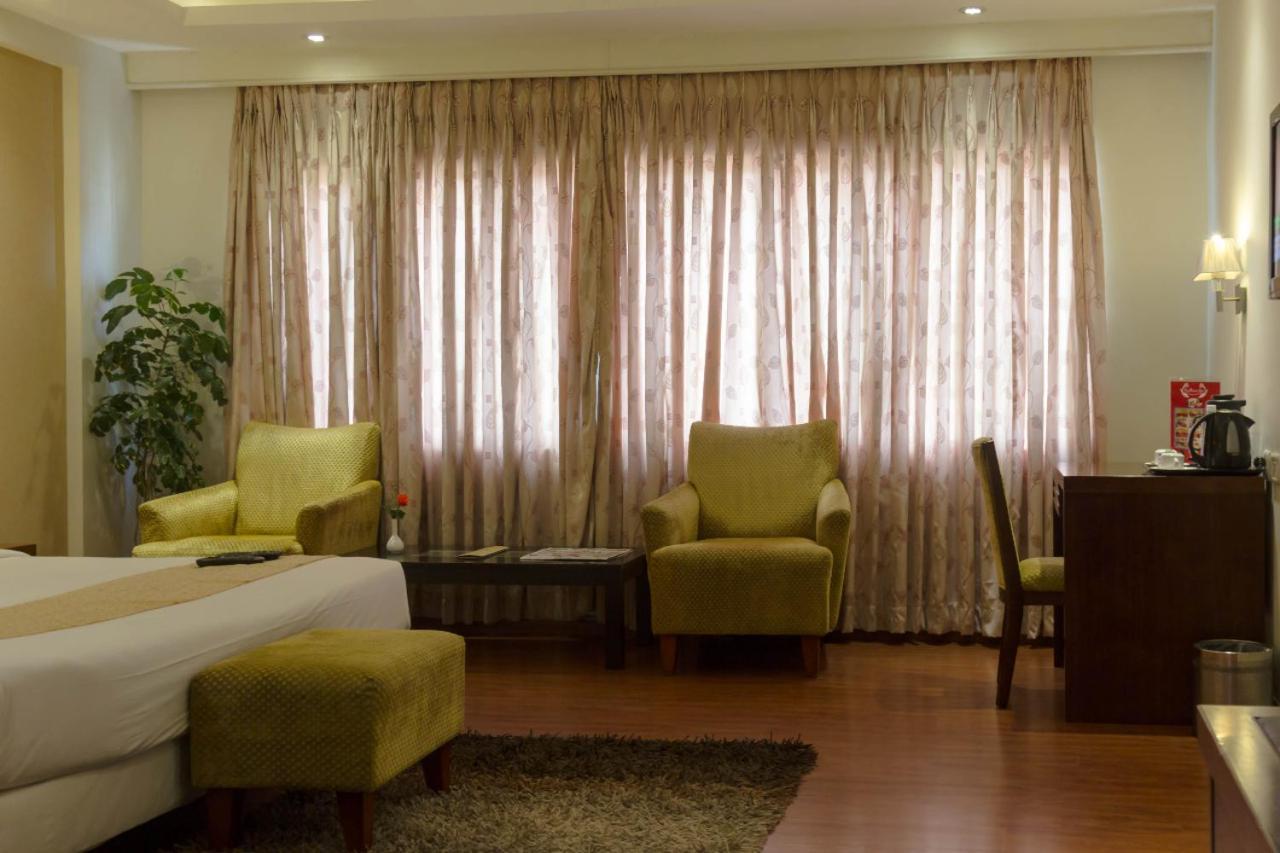Royal Regency Hotel