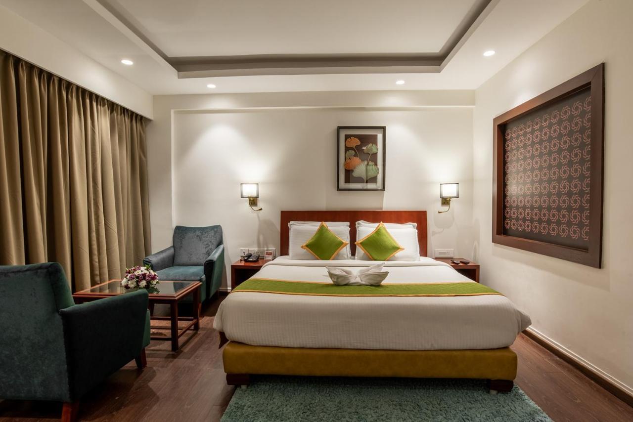 Royal Regency Hotel