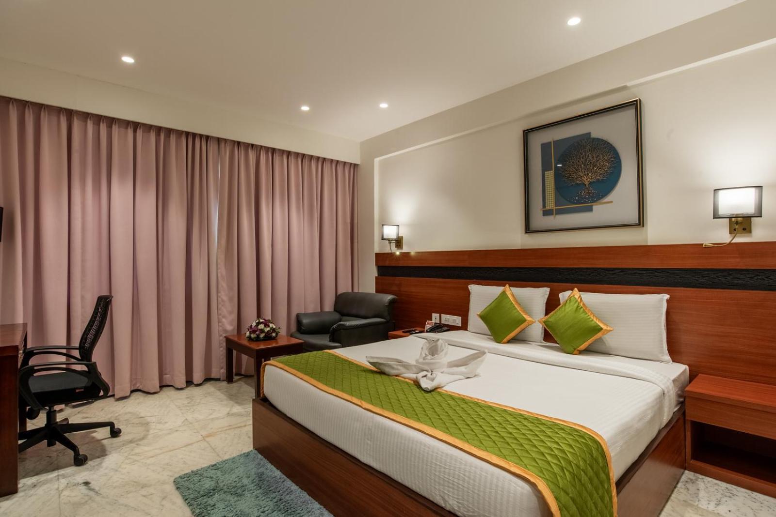Royal Regency Hotel